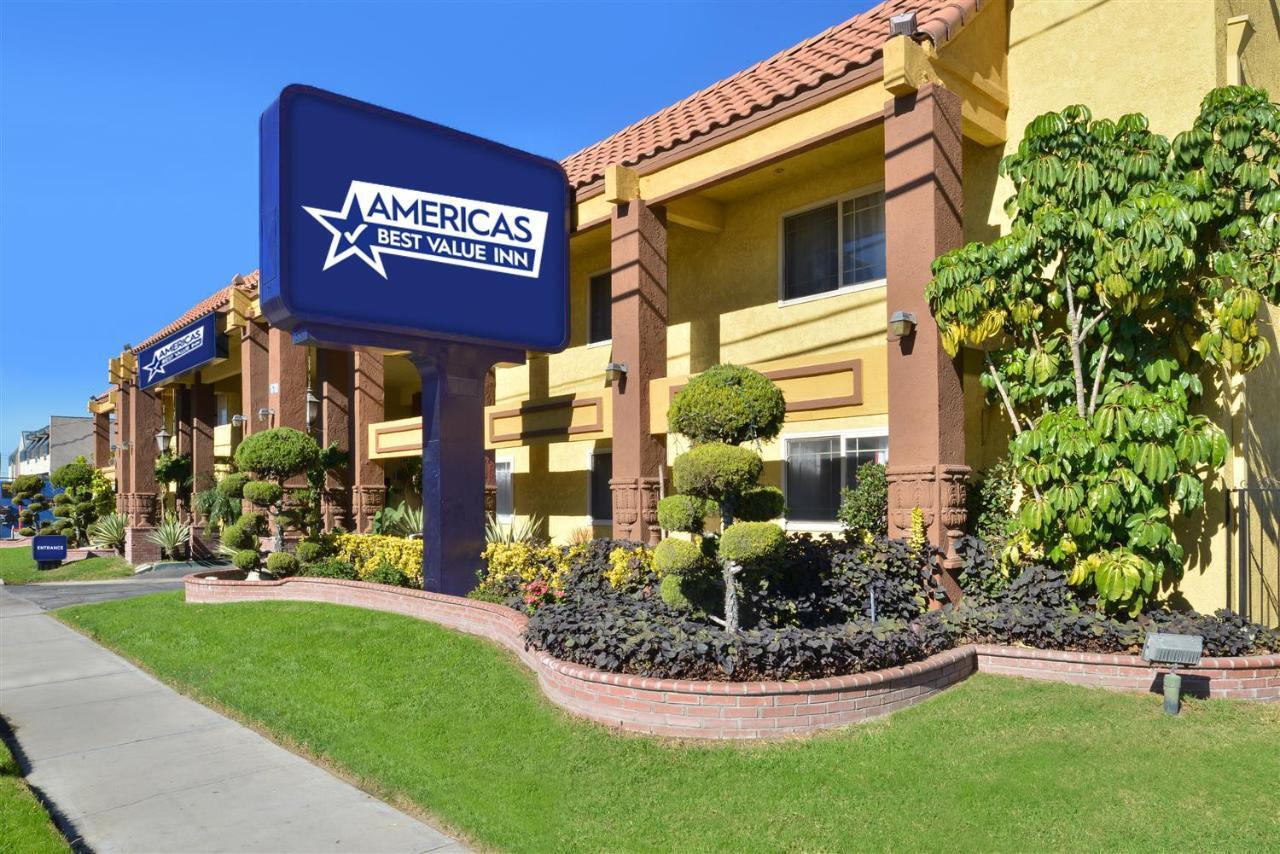 Americas Best Value Inn & Suites Forsyth Exterior foto